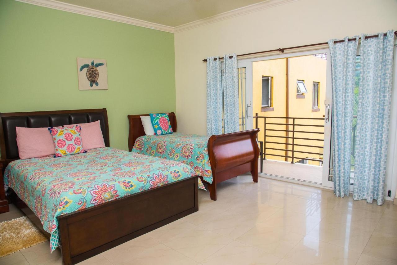 Maribella@Crystal Cove Ocho Rios Lejlighed Stanmore Grove Eksteriør billede